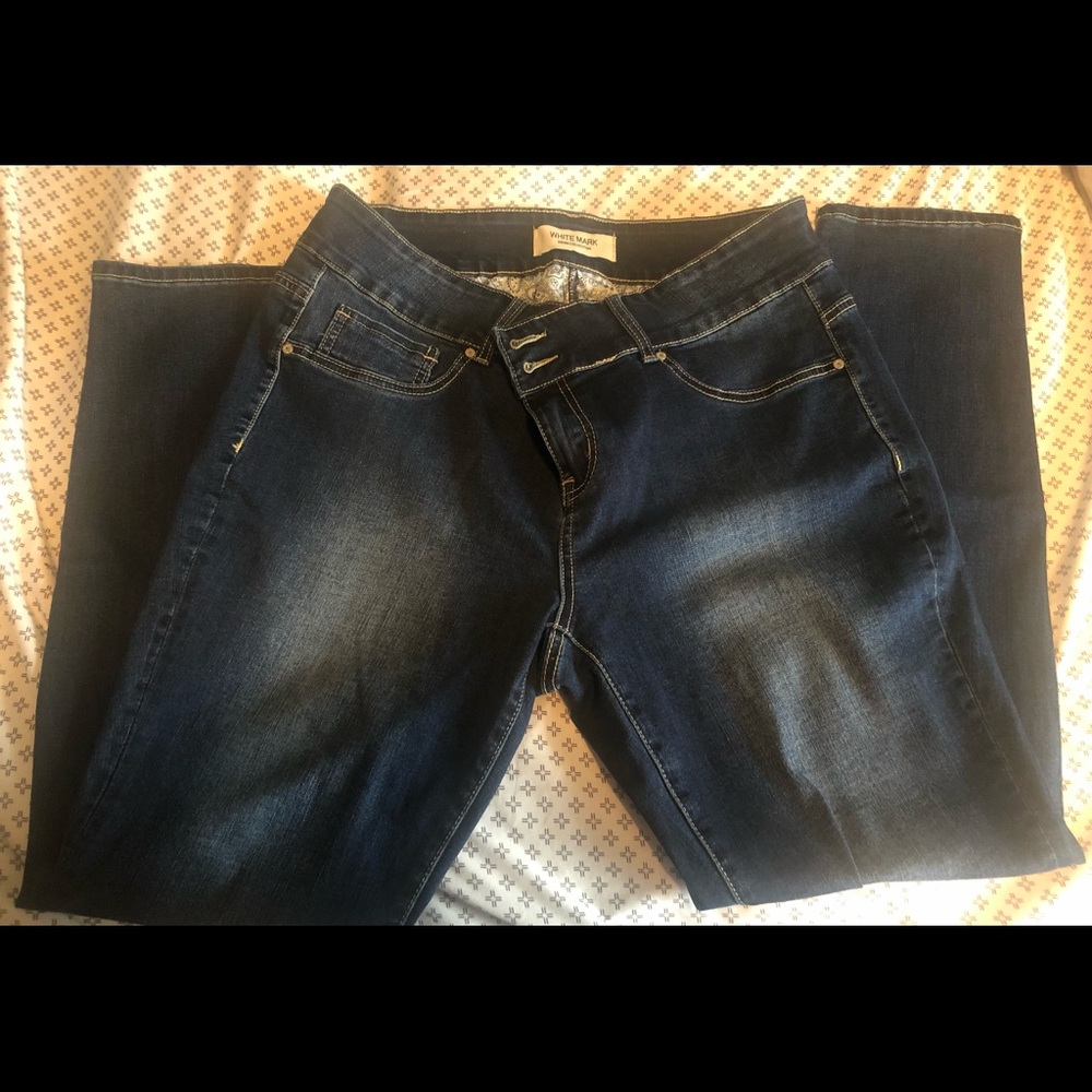 NWOT White mark label women’s size 18 skinny jeans . Never worn , no tag